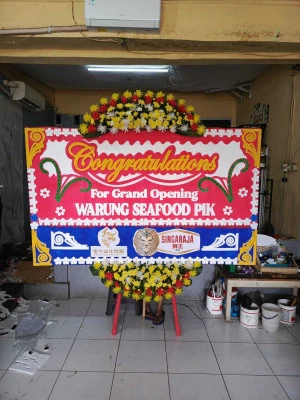 Papan Bunga di Karangtumaritis Haurgeulis